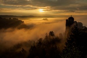 Moench im Nebel